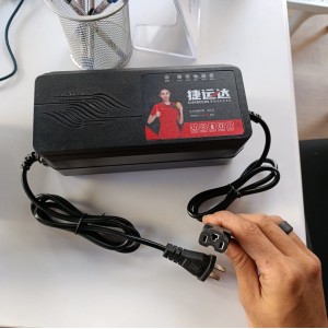 شاحن ليد اسيد 72 فولت 3 امبير مخرج كمبيوتر